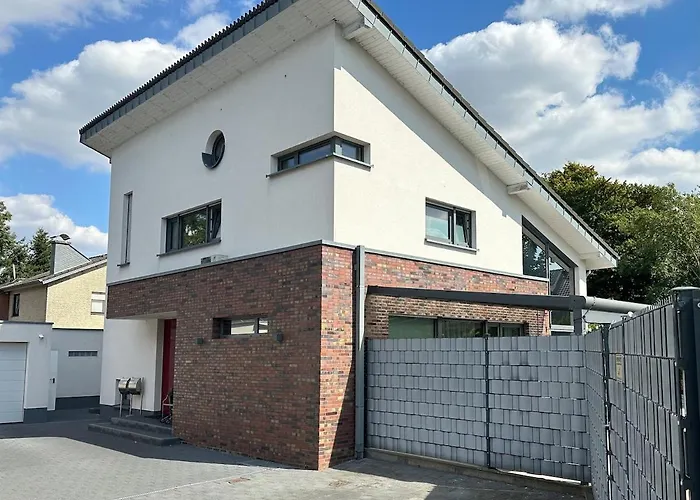 公寓 Ruhig Und Zentral Zwischen Koeln Und Duesseldorf ,nahe Schloss Dyck Jüchen