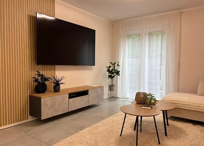 Ruhig Und Zentral Zwischen Koeln Und Duesseldorf ,nahe Schloss Dyck Appartement