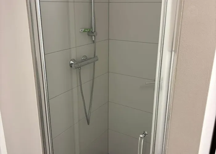 Ruhig Und Zentral Zwischen Koeln Und Duesseldorf ,nahe Schloss Dyck * Jüchen